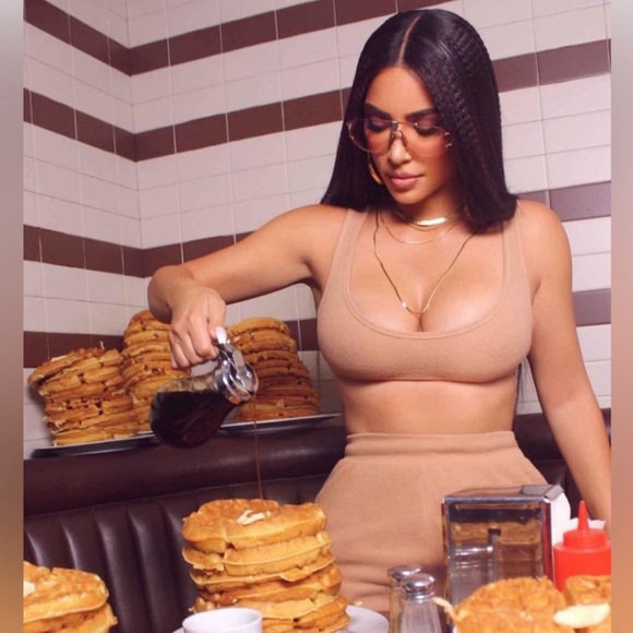 SKIMS bralette - Picture 4 of 6